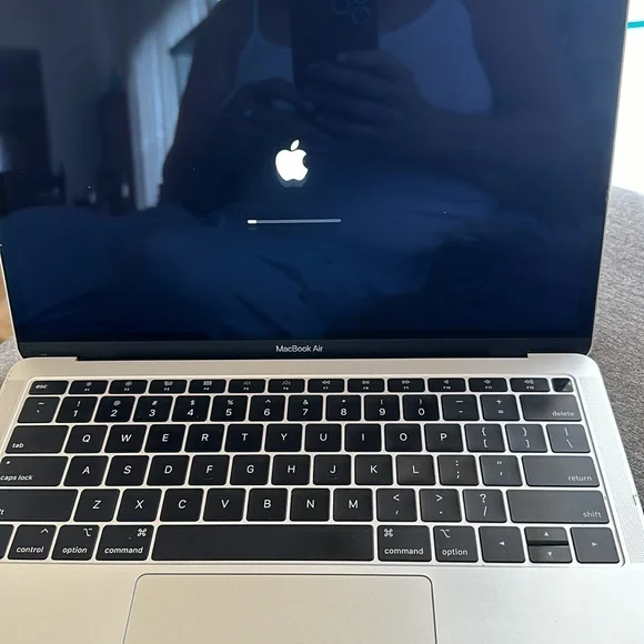 Apple MacBook Air